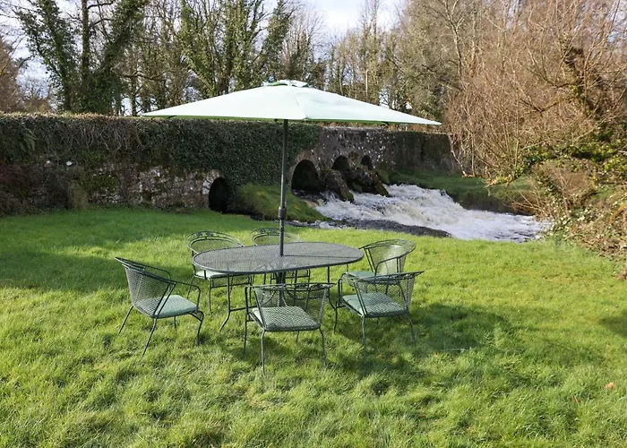 Luxury 2 Bed 5 Mins From Carrick Next To Waterfall