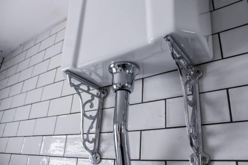 Luxury 2 Bed 5 Mins From Next To Waterfall * Carrick-on-Shannon